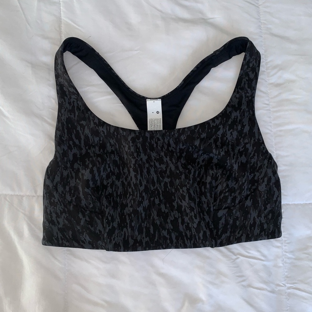 Lululemon Wunder Train Bra Size 6 Black and Grey Camo